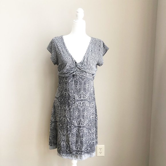 Athleta Dresses & Skirts - Athleta Dhara Paisley Double Layer Burnout Dress L